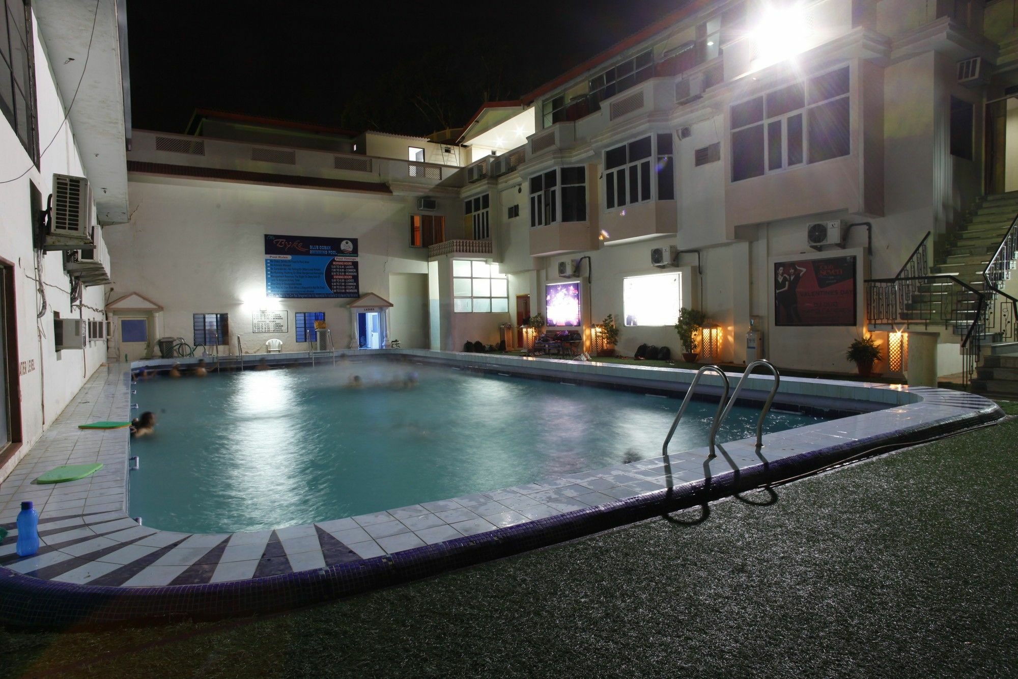 The Byke Grassfield Resort With Outdoor Pool, Shyam Nagar, Jaipur Extérieur photo